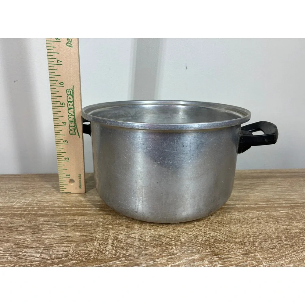 Vintage Wear-Ever Aluminum Pot No 2164 Made in USA 3 Quart Stockpot Silver